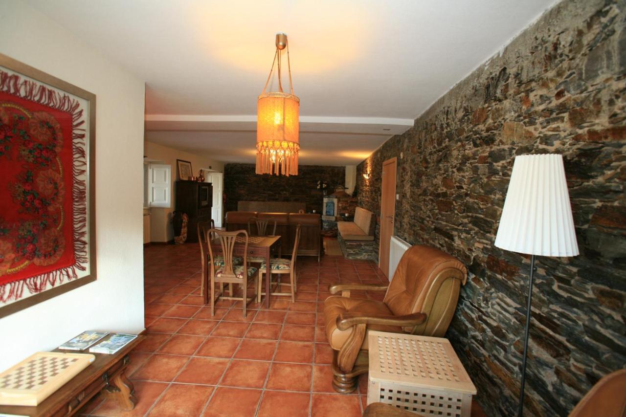 卡什塔涅拉德佩拉Casa Ribeira De Pera别墅 外观 照片